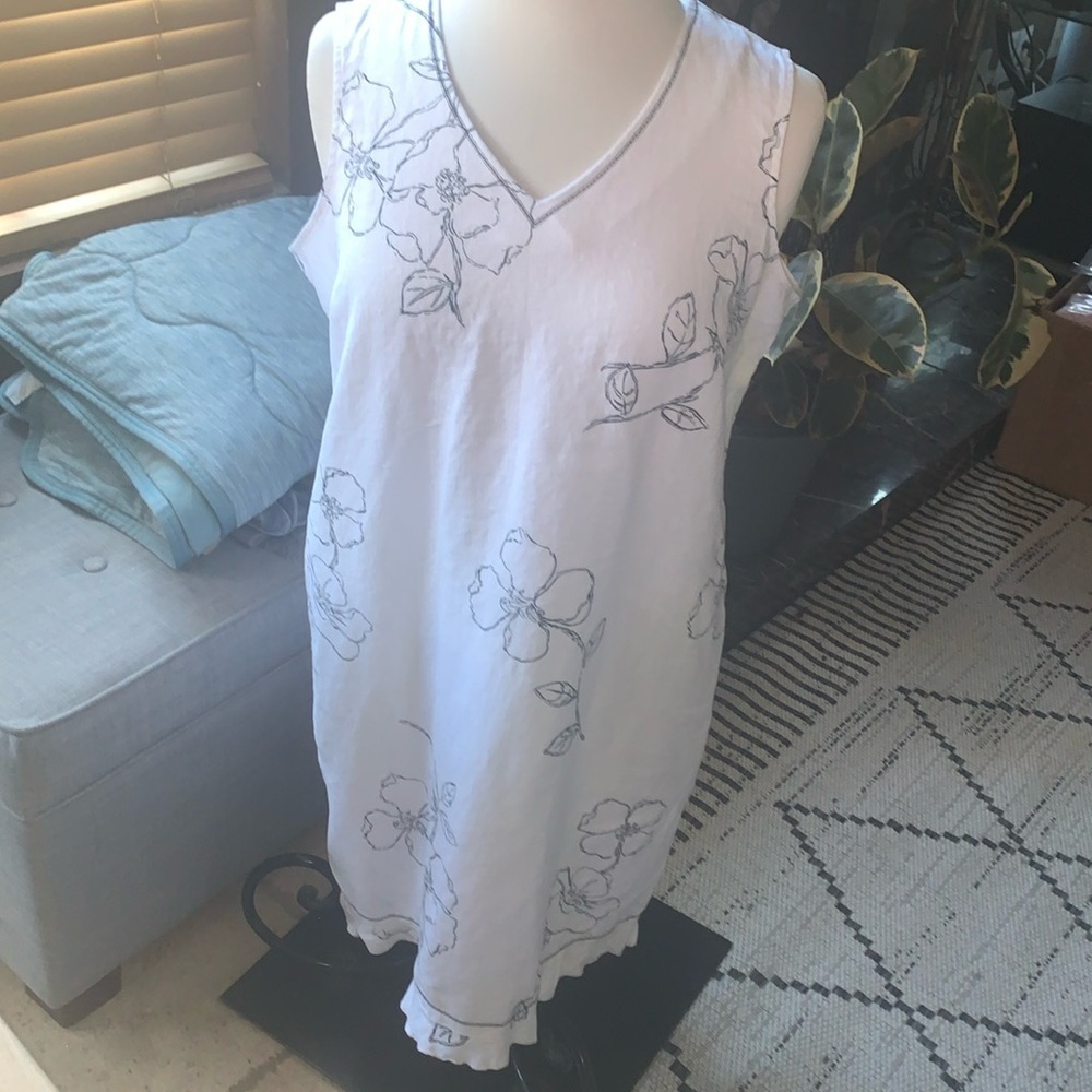 Gently Loved Norton McNaughton Linen Dress